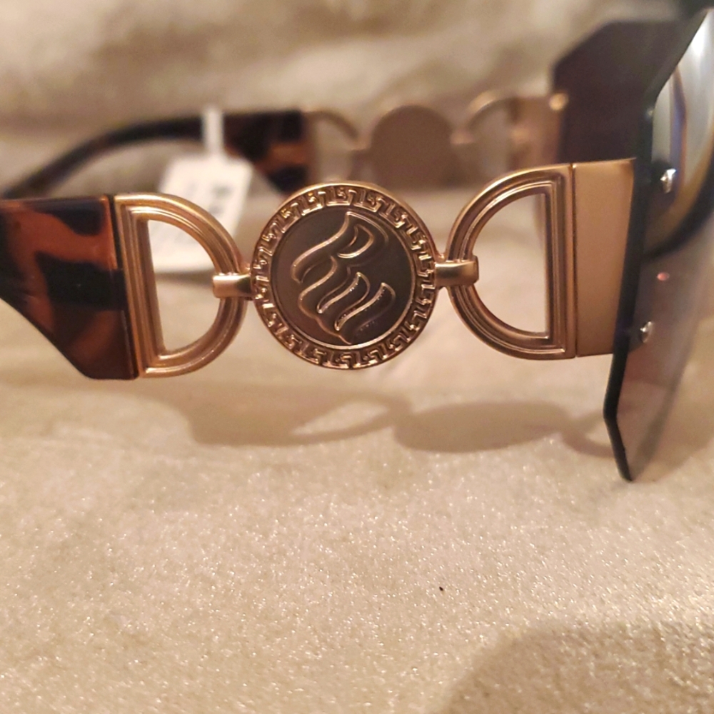 Rocawear Oversized Brown Sunglasses - Picture 3 of 11